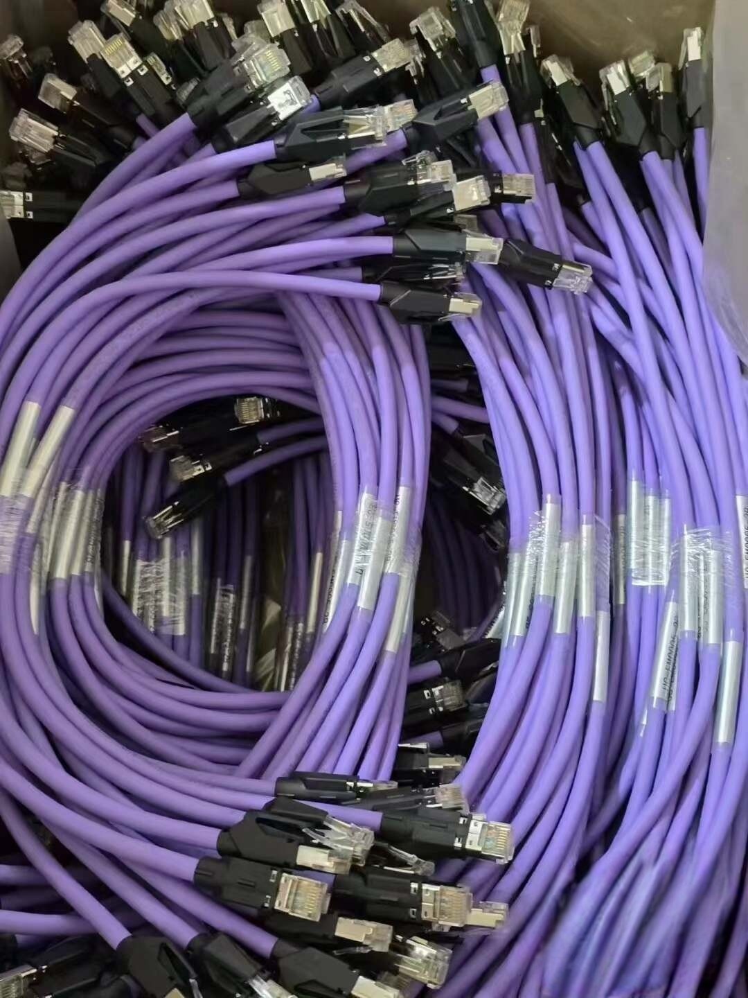 智聯(lián)未來(lái)-超六類高柔拖鏈屏蔽Profinet伺服通訊EtherCAT6A萬(wàn)兆成品連接線纜